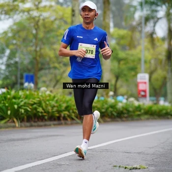 Runner Photo 8470299