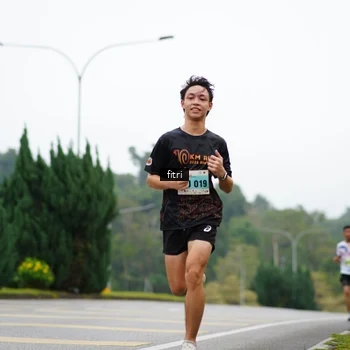 Runner Photo 8470301