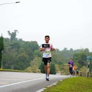Runner Photo 8470304