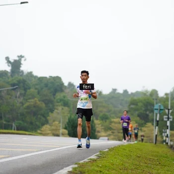 Runner Photo 8470311