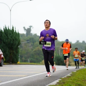 Runner Photo 8470346