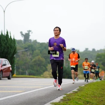 Runner Photo 8470353