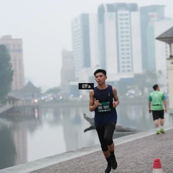 Runner Photo 8470355