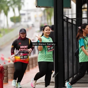 Runner Photo 8470364