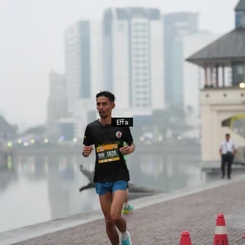 Runner Photo 8470370