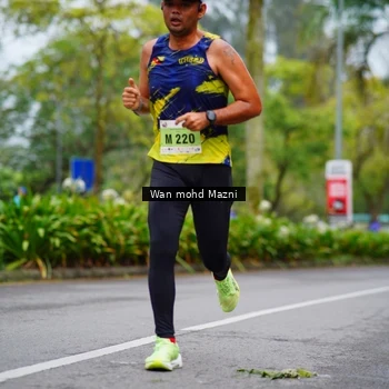 Runner Photo 8470378