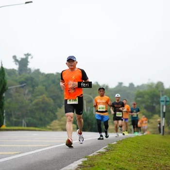 Runner Photo 8470389