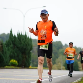 Runner Photo 8470393