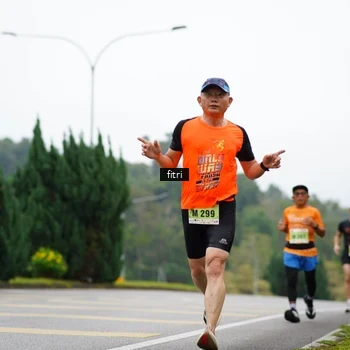 Runner Photo 8470396