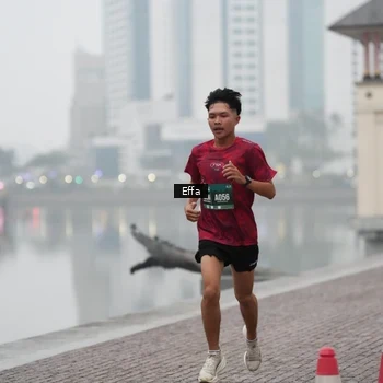 Runner Photo 8470405