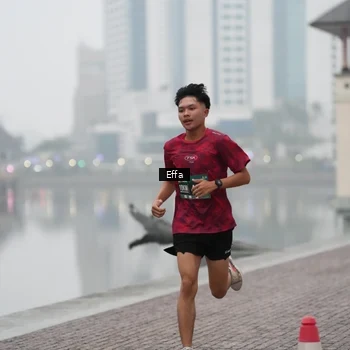 Runner Photo 8470420