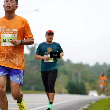 Runner Photo 8470473