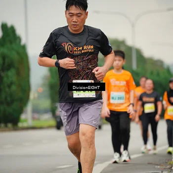 Runner Photo 8470490
