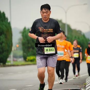 Runner Photo 8470501