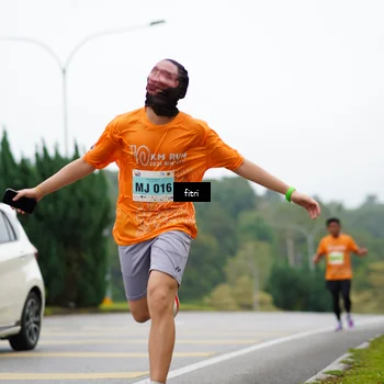 Runner Photo 8470503