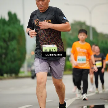 Runner Photo 8470522