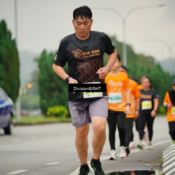 Runner Photo 8470537