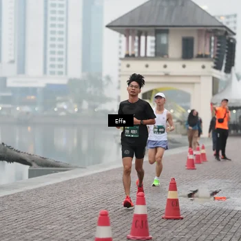 Runner Photo 8470559