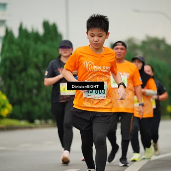 Runner Photo 8470564