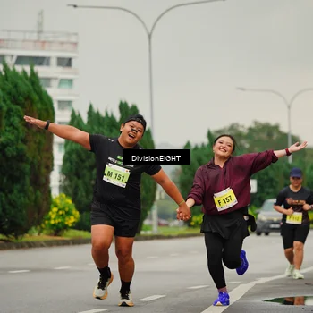 Runner Photo 8470600