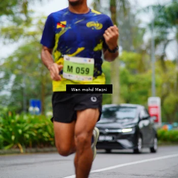 Runner Photo 8470645