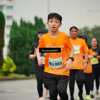Runner Photo 8470649