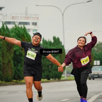 Runner Photo 8470659