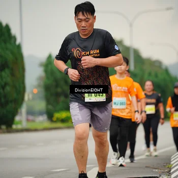 Runner Photo 8470676