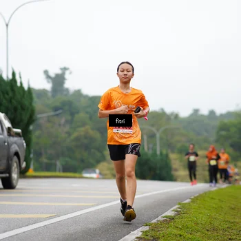 Runner Photo 8470677