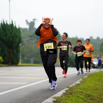 Runner Photo 8470721