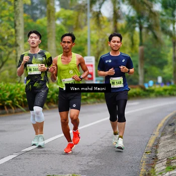 Runner Photo 8470731