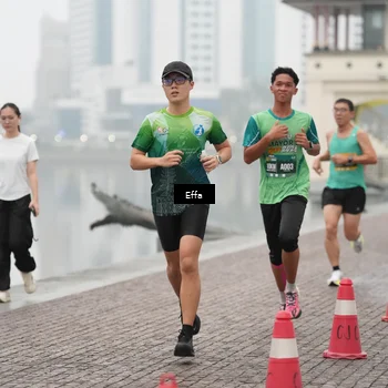 Runner Photo 8470737