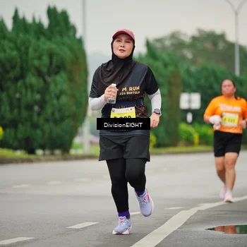 Runner Photo 8470750