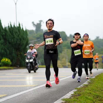 Runner Photo 8470755