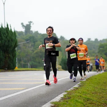 Runner Photo 8470763