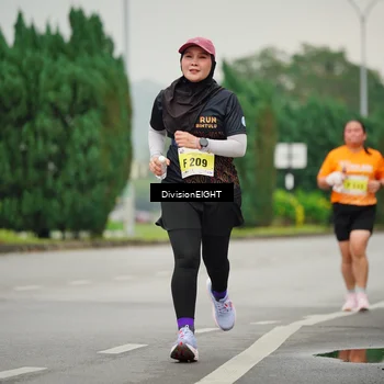 Runner Photo 8470794
