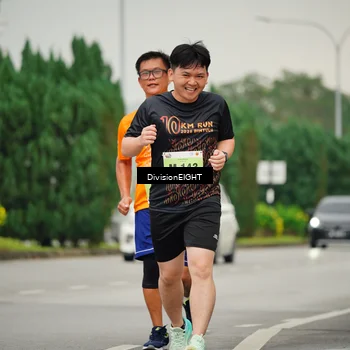 Runner Photo 8470820