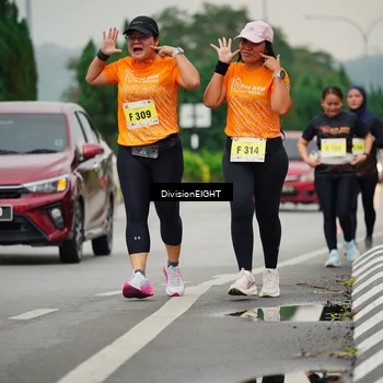 Runner Photo 8470843