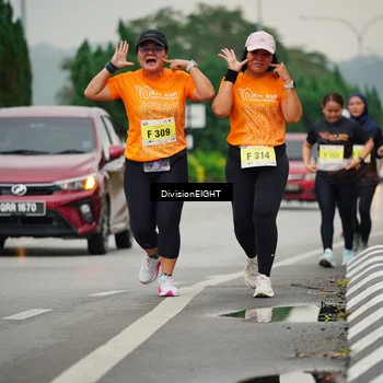 Runner Photo 8470859