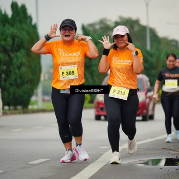 Runner Photo 8470876