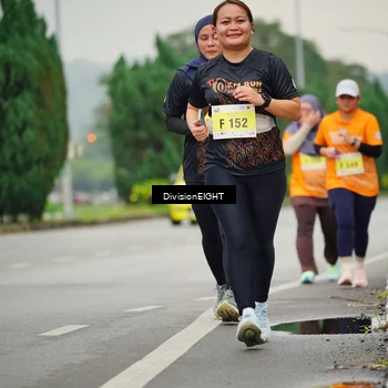 Runner Photo 8470888