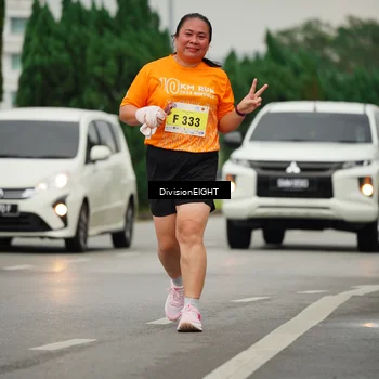 Runner Photo 8470903