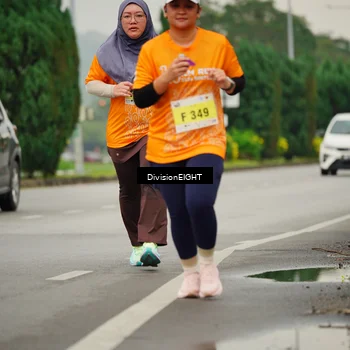 Runner Photo 8470920