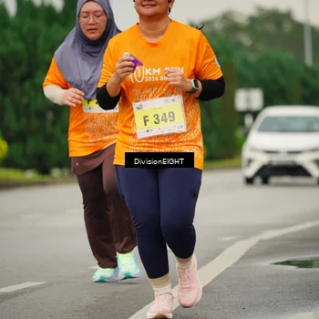 Runner Photo 8470934