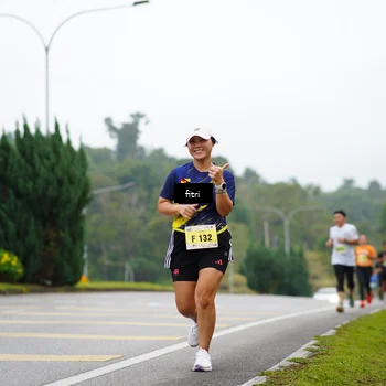 Runner Photo 8470976
