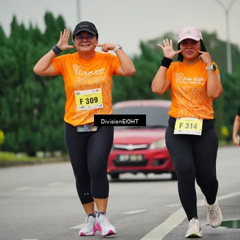 Runner Photo 8470989