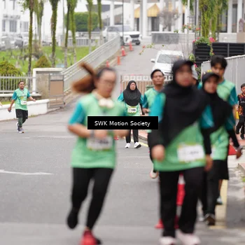Runner Photo 8470995