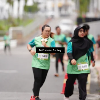 Runner Photo 8471000