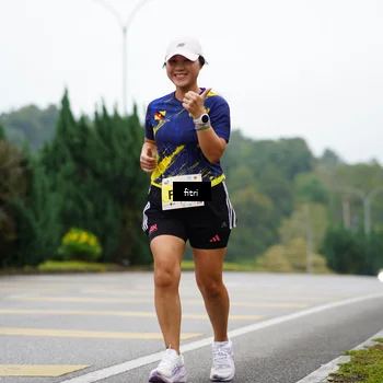 Runner Photo 8471001