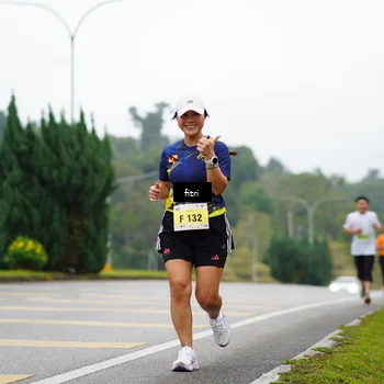 Runner Photo 8471018